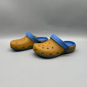 Crocs / Sandals / US12-13