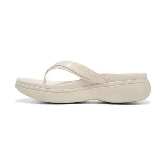 High Tide II Sandals - Cream