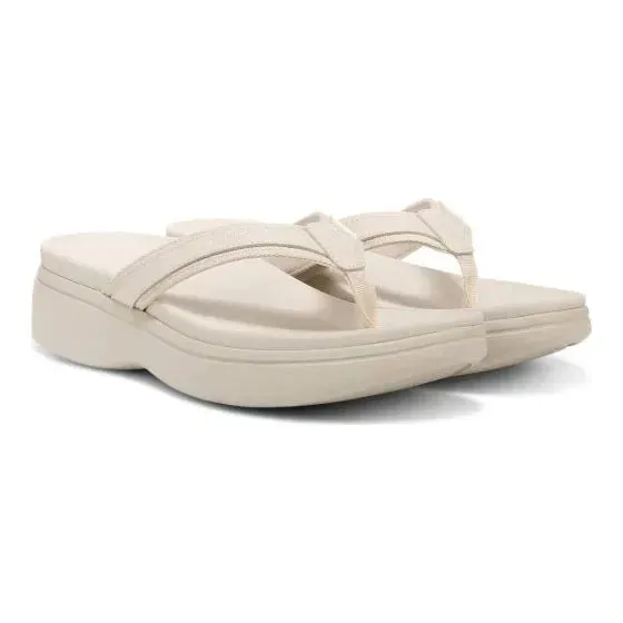 High Tide II Sandals - Cream