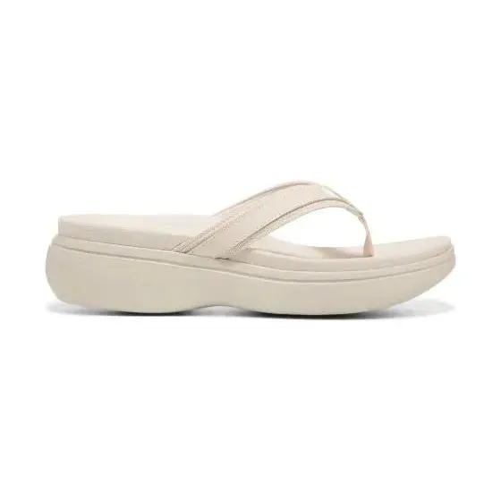 High Tide II Sandals - Cream