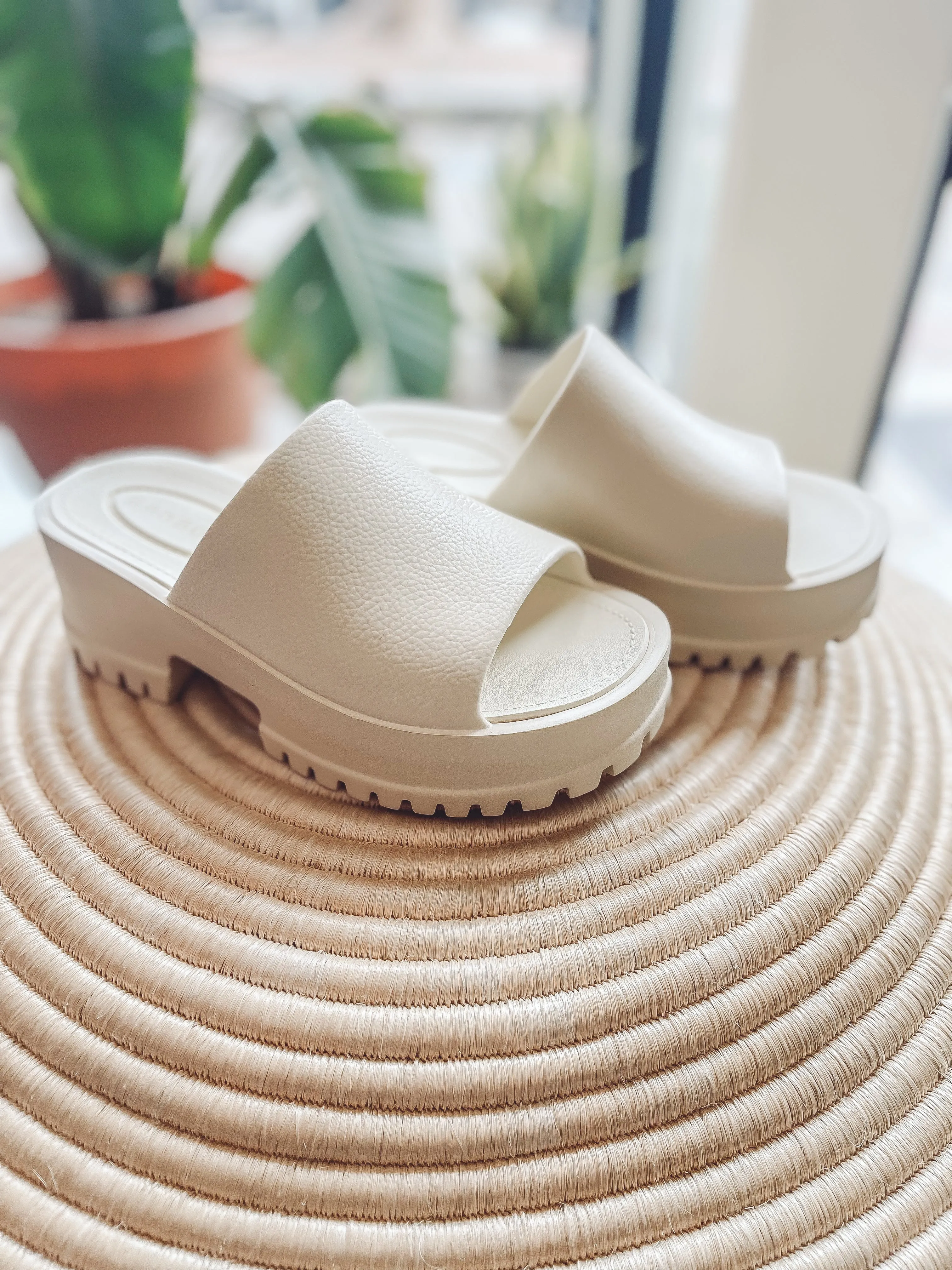 Laney slip sandals - beige