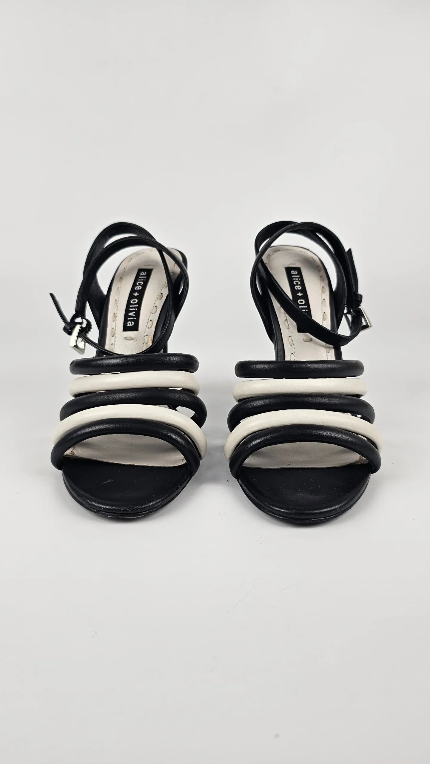 Leather Tahlia Black / White Sandals