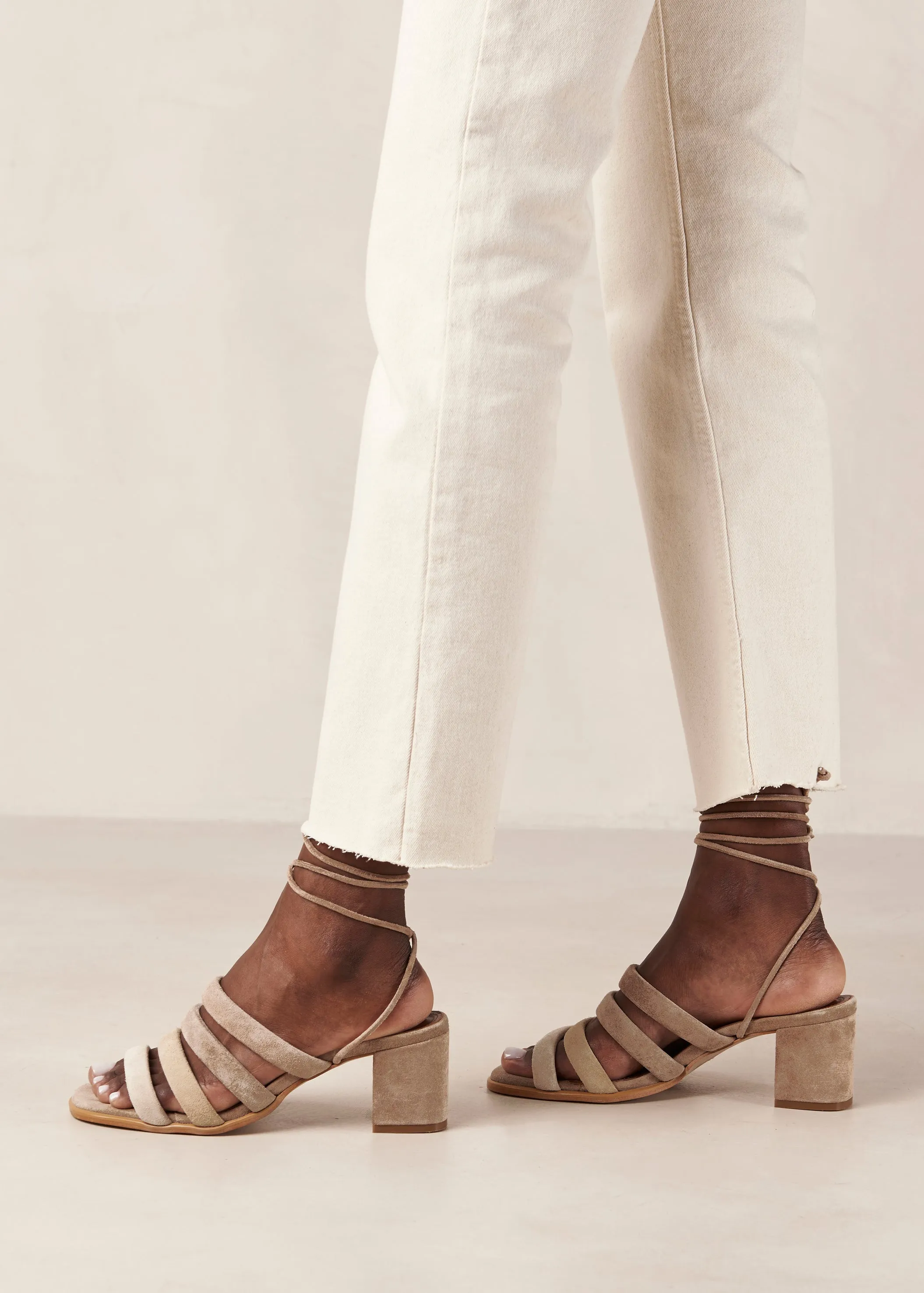 Letizia Shades Of Beige Leather Sandals