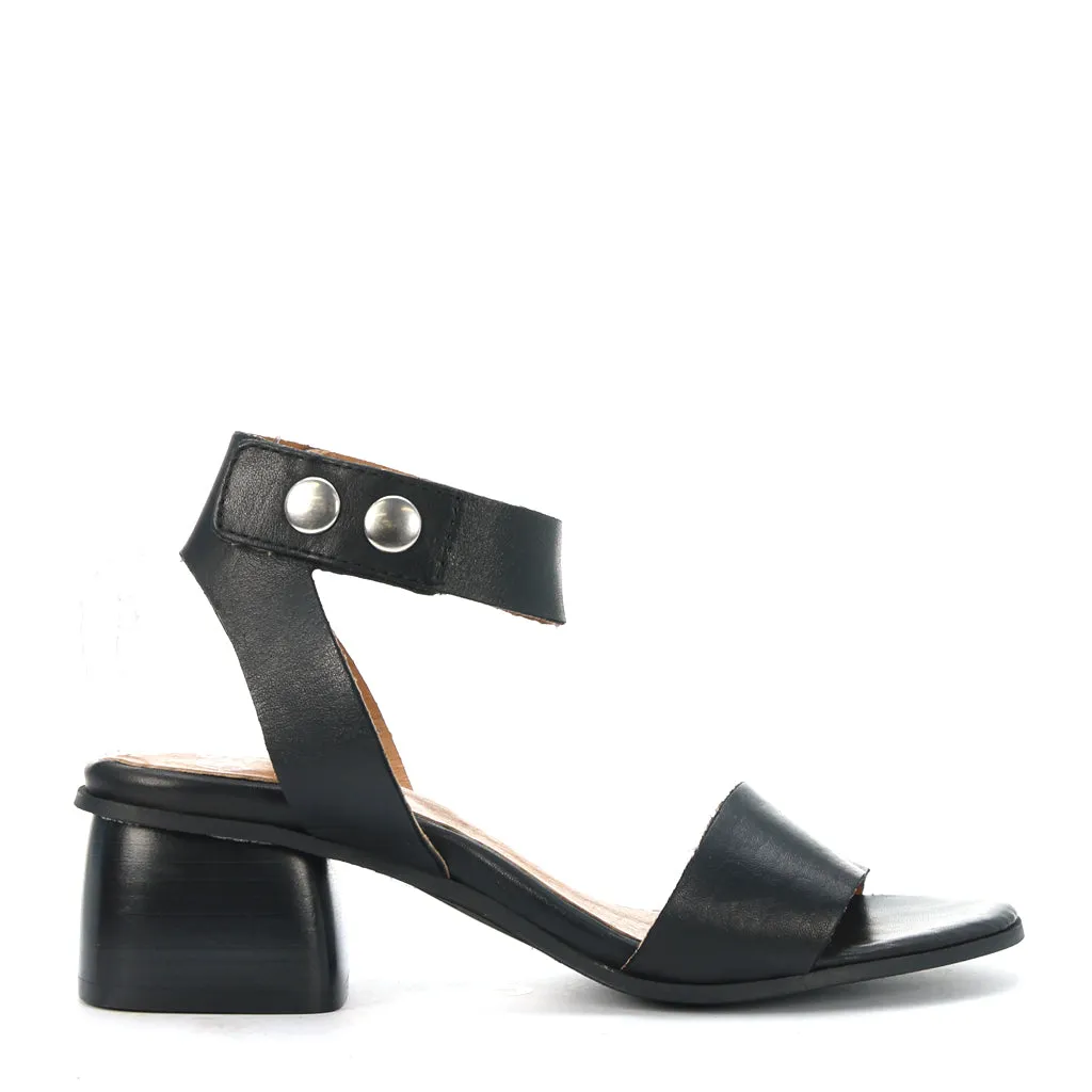 Port Leather Sandals