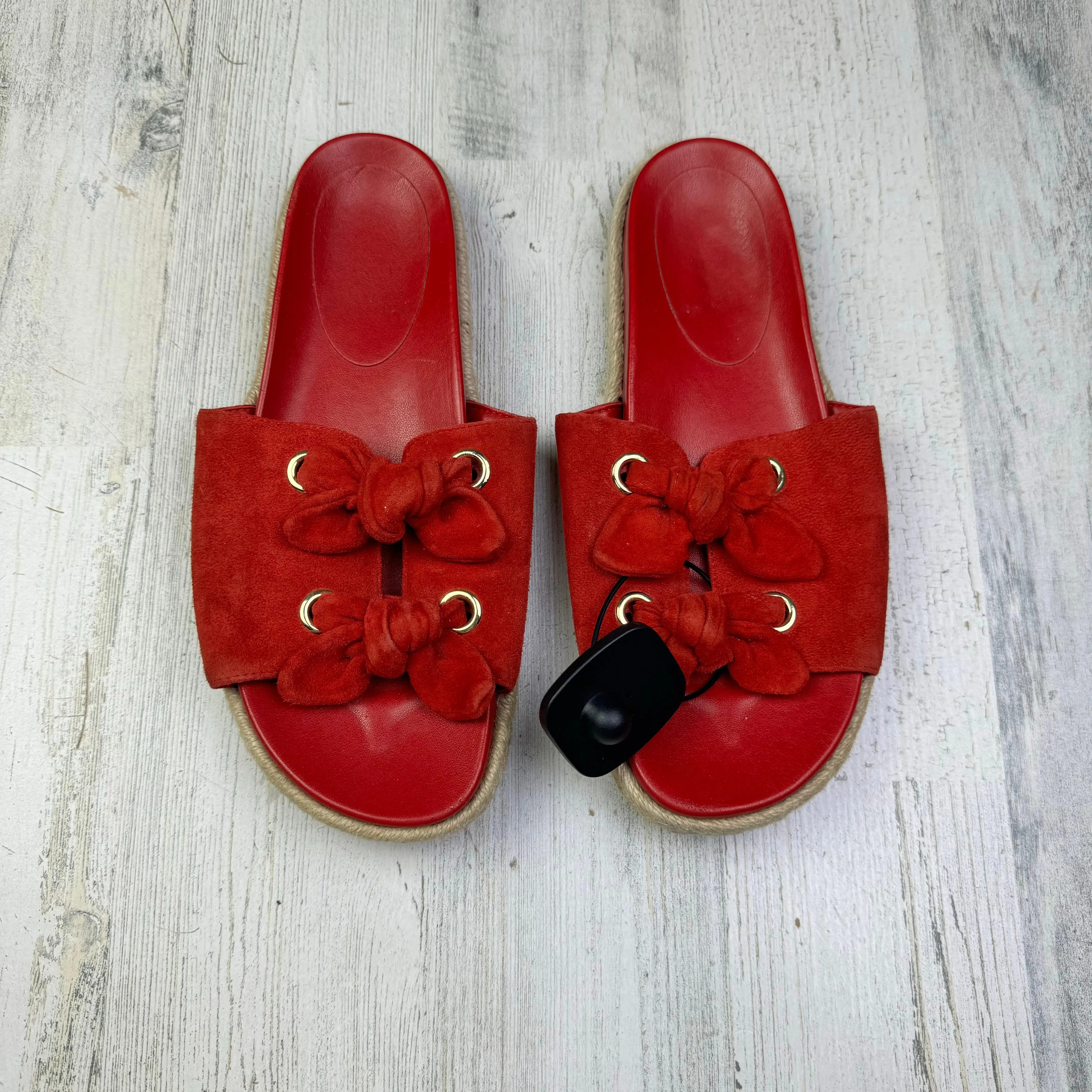 Red Sandals Flats Vince Camuto, Size 8.5