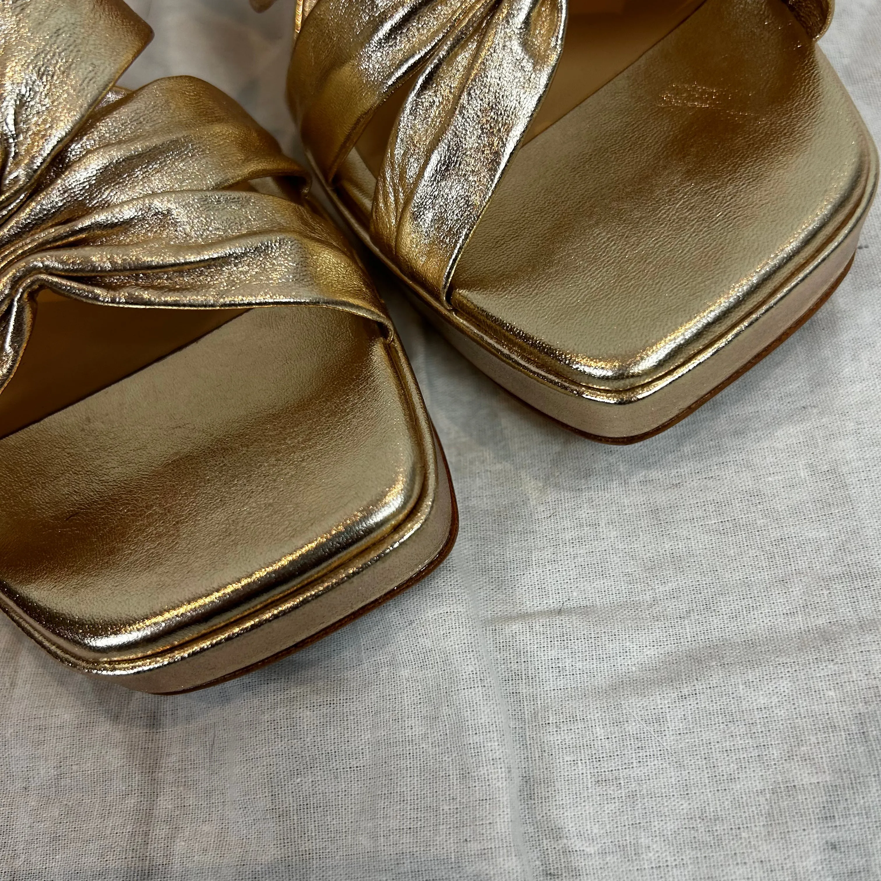 Reformation Brand New Gold Leather Block Heel Sandals 37.5