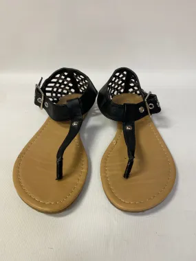 Sandals Flats By City Classified  Size: 6.5