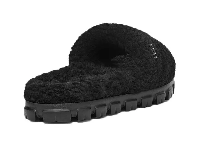 UGG Women's Cozetta Curly Black