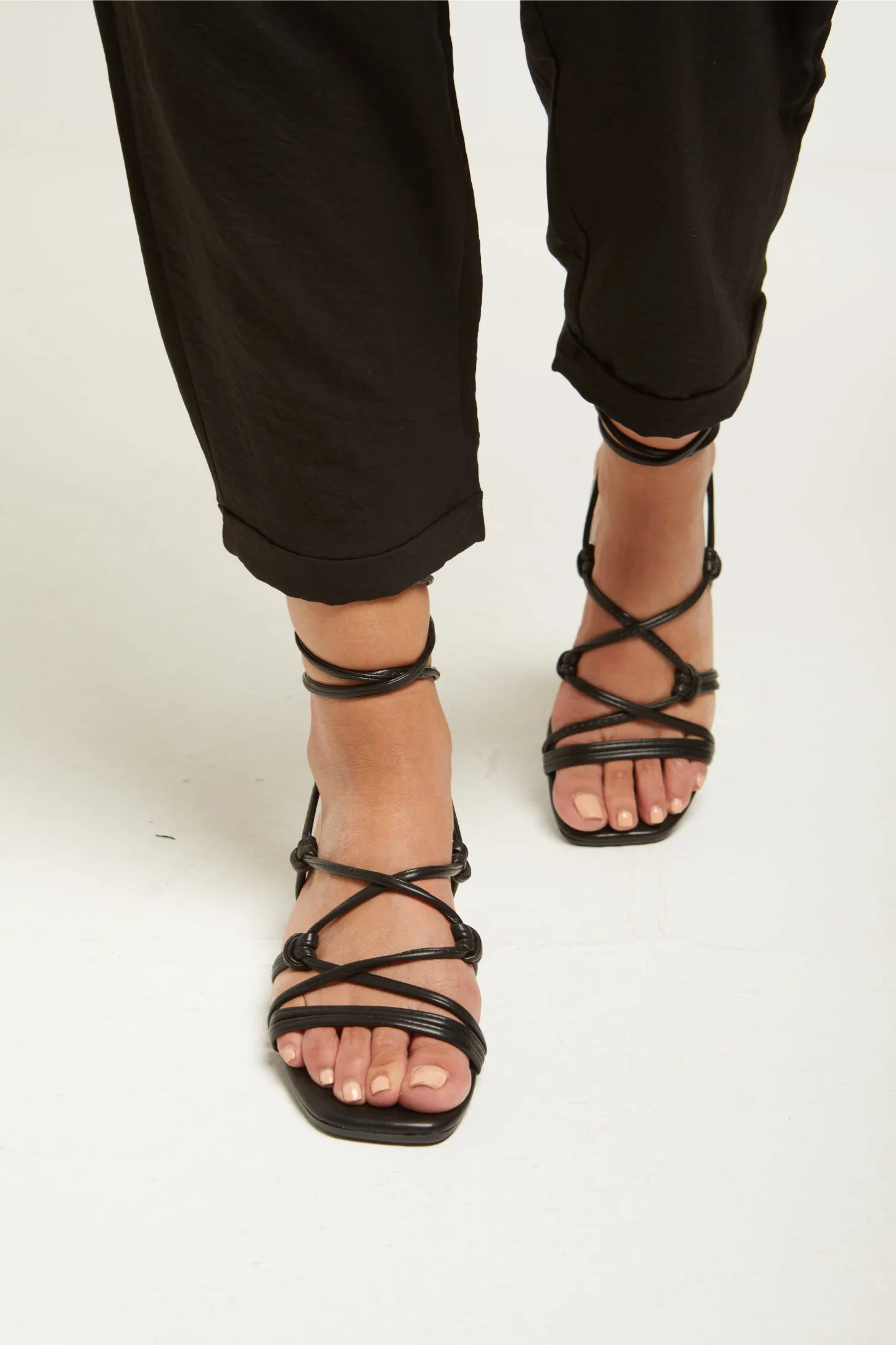 VACAY SANDALS - BLACK