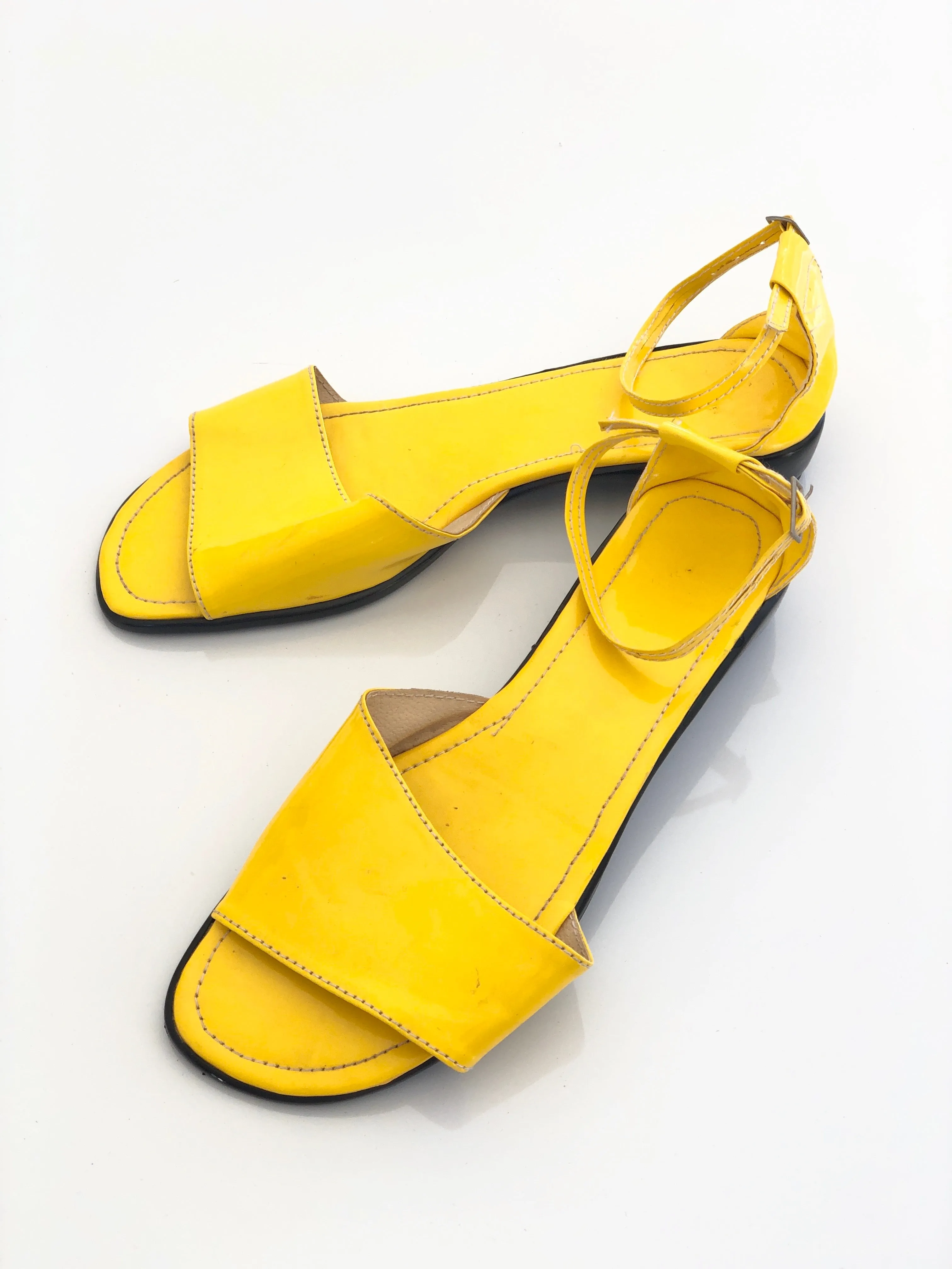 VINTAGE: Yellow Patent Leather Sandals